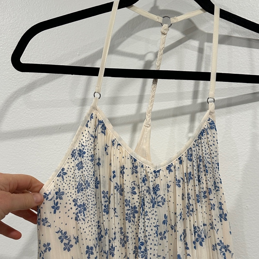 Abercrombie & Fitch White and Blue Pleated Floral Dress - Picture 3 of 16